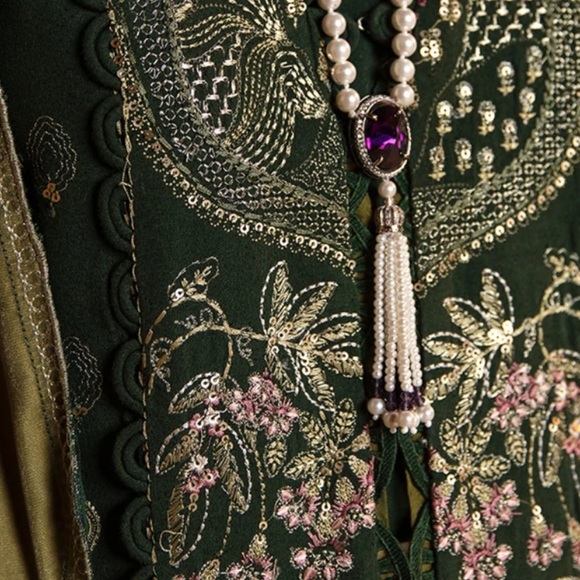 Sold - Picture 3 of 10